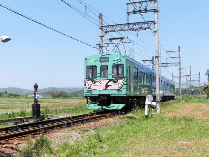 折り返しやってきた伊賀神戸行き